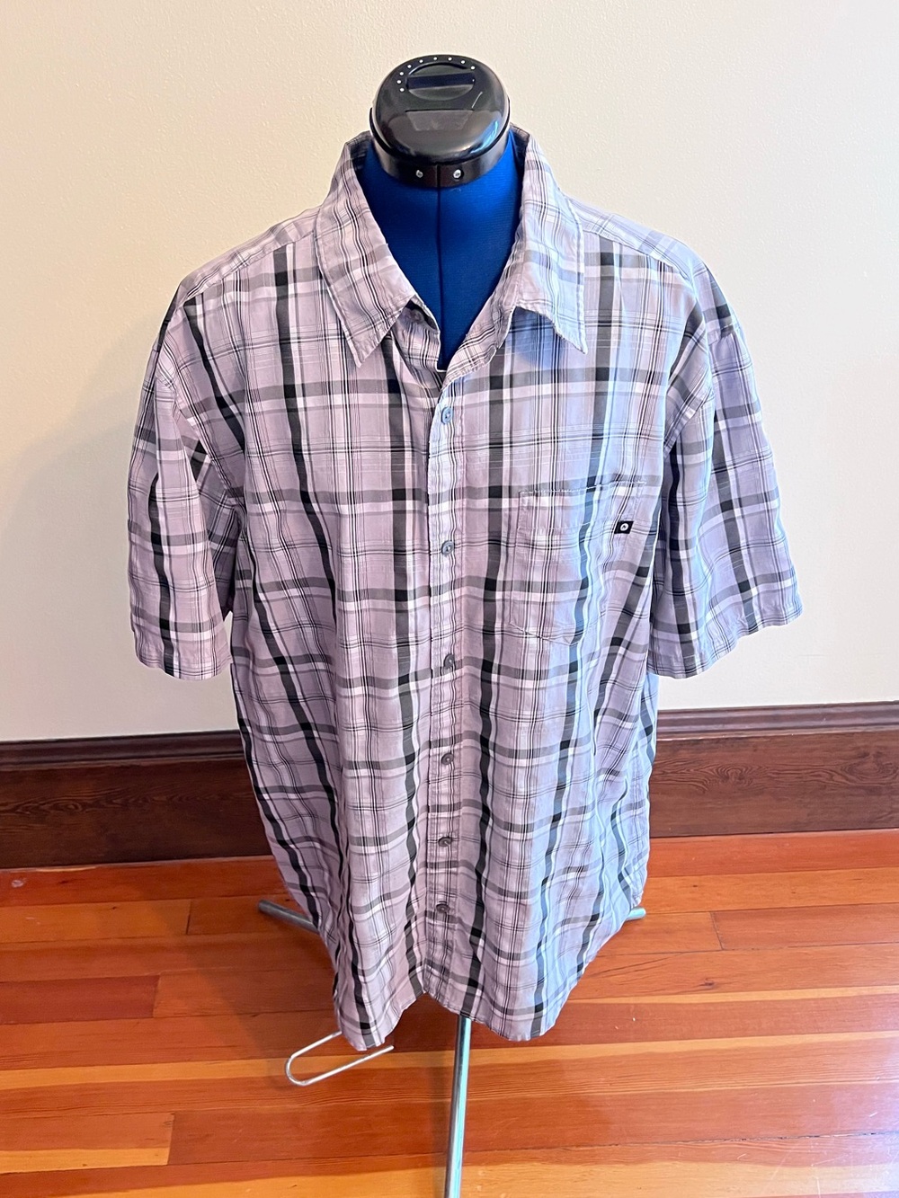 Marmot Men's Short Sleeve Plaid Button Up Shirt Gray Checked XL